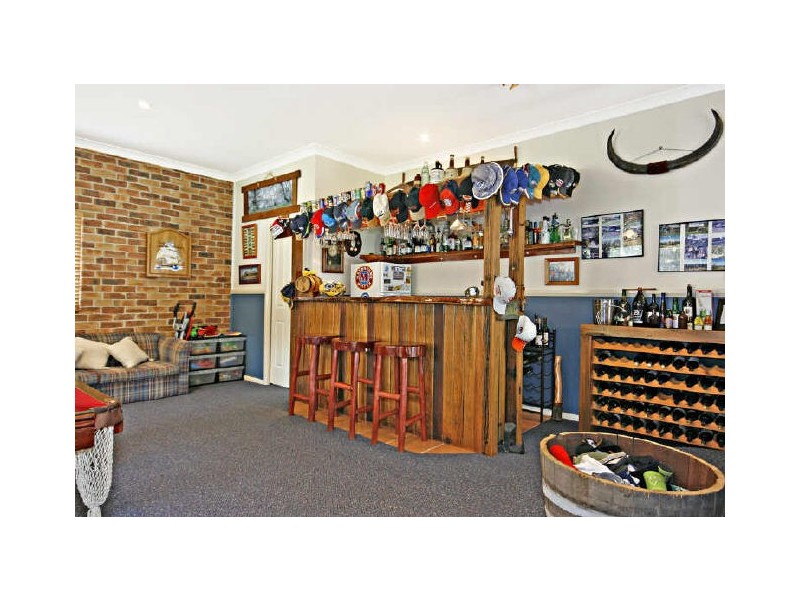 10 Royal Mantle Drive, Ulladulla NSW 2539