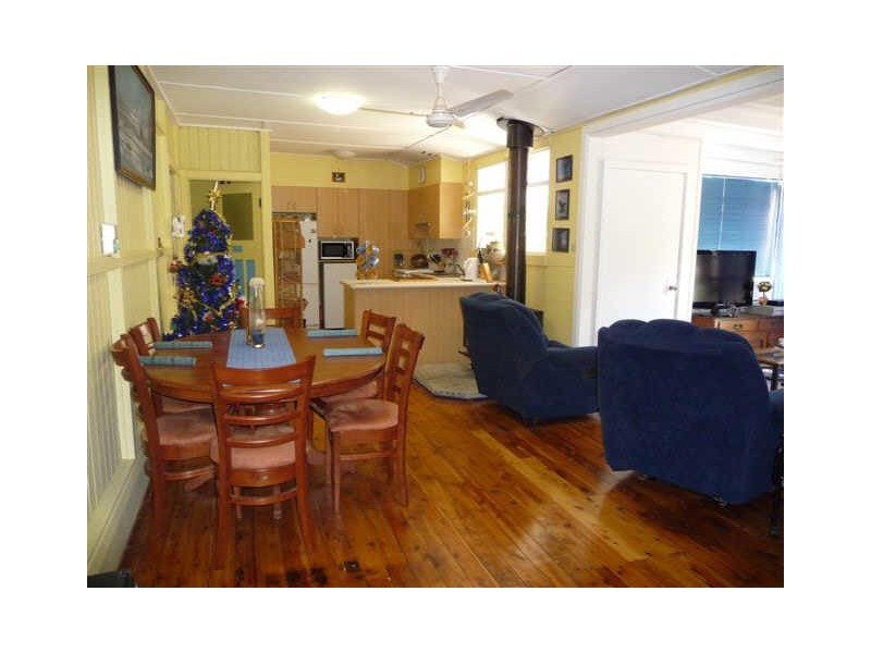 13 Esme Street, Lake Conjola NSW 2539