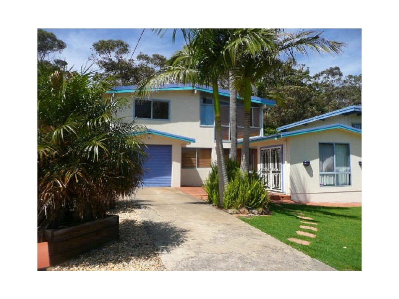 44 Wyoming Avenue, Burrill Lake NSW 2539