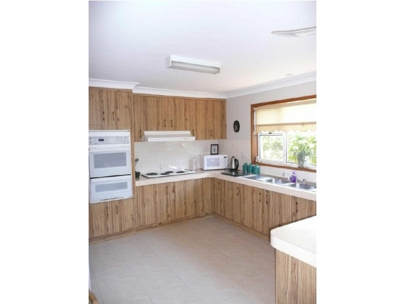 12 Hollywood Avenue, Ulladulla NSW 2539