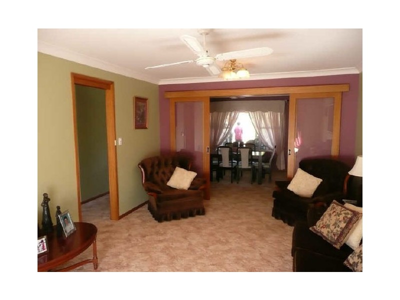 12 Hollywood Avenue, Ulladulla NSW 2539