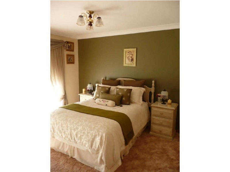 12 Hollywood Avenue, Ulladulla NSW 2539