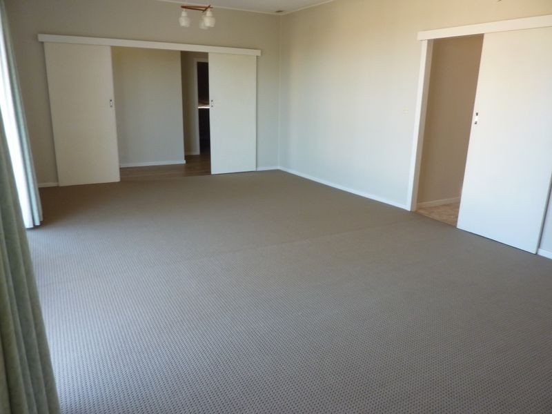 17 Davies Street, Mollymook NSW 2539