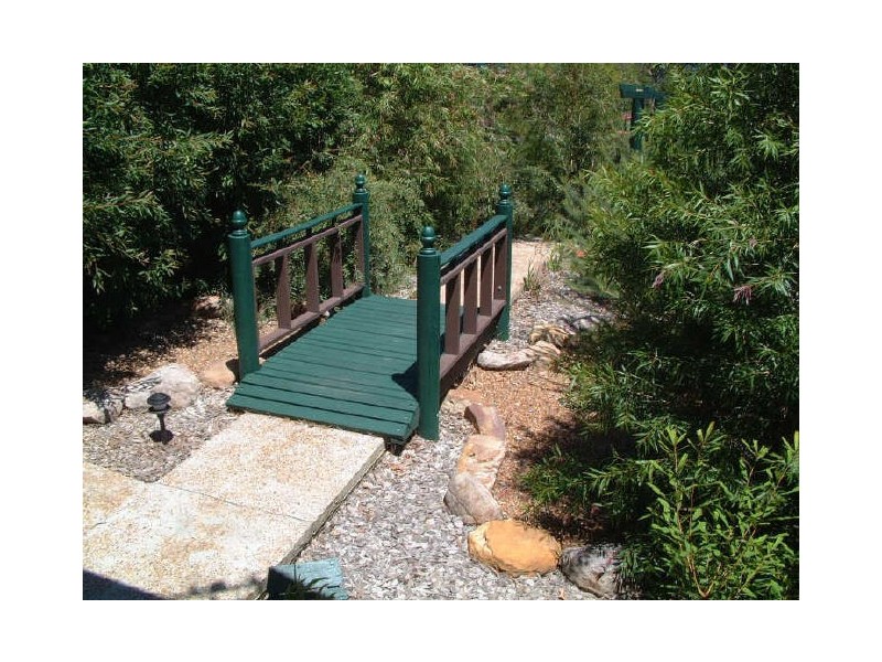 40 Cornfield Parade, Fishermans Paradise NSW 2539