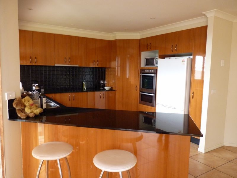 84 Golden Wattle Drive, Ulladulla NSW 2539