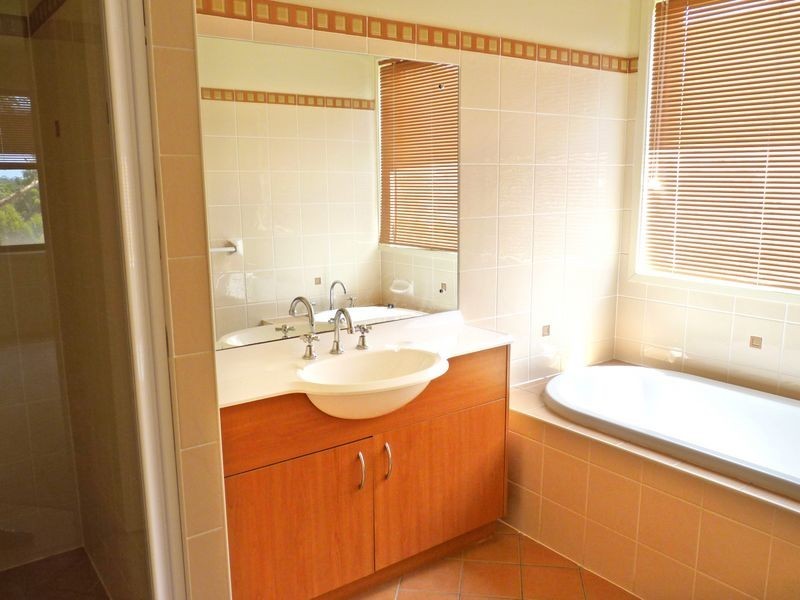 84 Golden Wattle Drive, Ulladulla NSW 2539