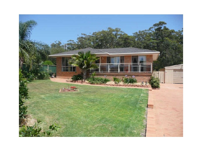 12 Hapgood Close, Kioloa NSW 2539