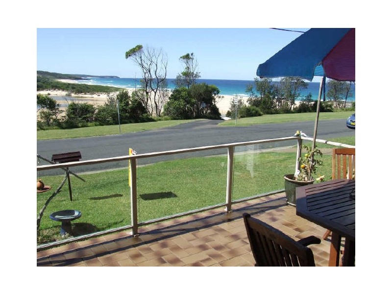 9 Seaside Parade, Dolphin Point NSW 2539