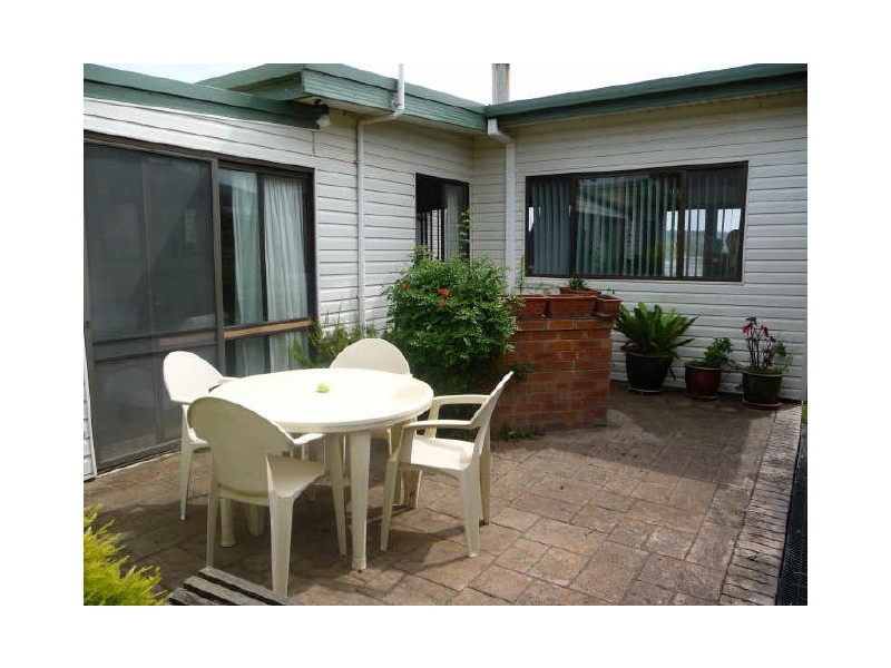 9 Seaside Parade, Dolphin Point NSW 2539