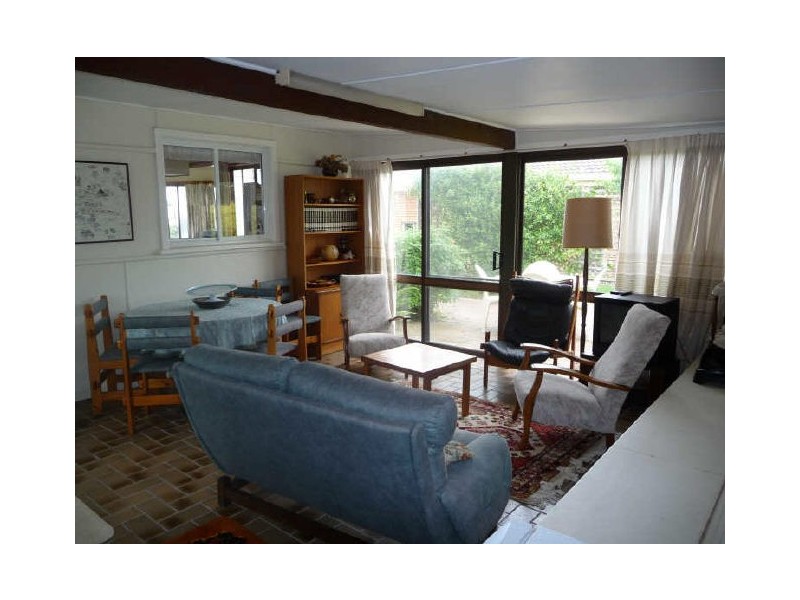 9 Seaside Parade, Dolphin Point NSW 2539
