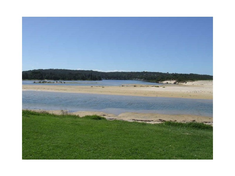 9 Seaside Parade, Dolphin Point NSW 2539