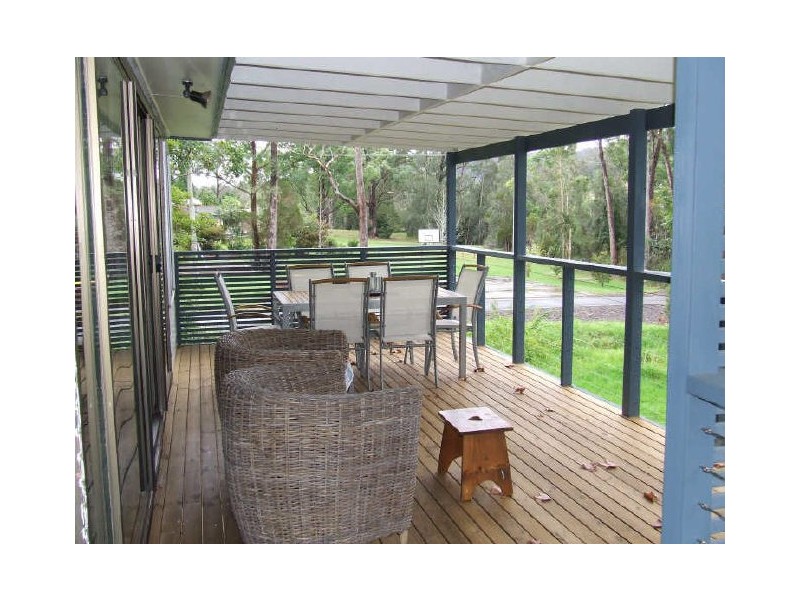 42 Anglers Parade, Fishermans Paradise NSW 2539