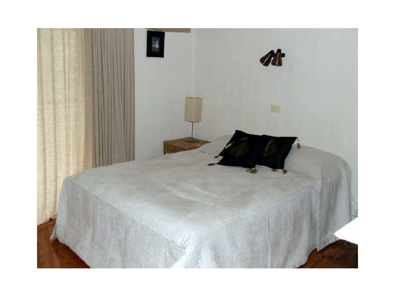 42 Anglers Parade, Fishermans Paradise NSW 2539