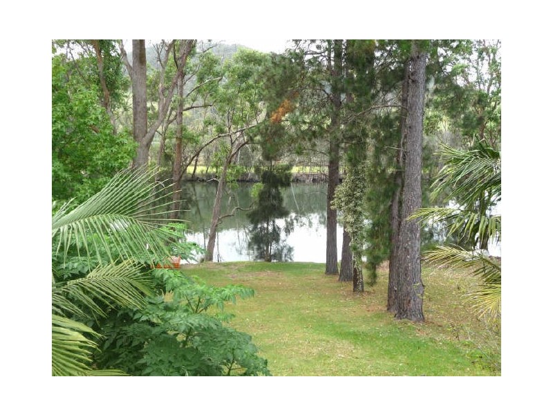 54 Anglers Parade, Fishermans Paradise NSW 2539