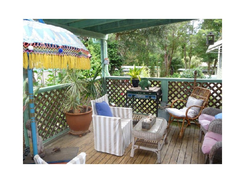 54 Anglers Parade, Fishermans Paradise NSW 2539