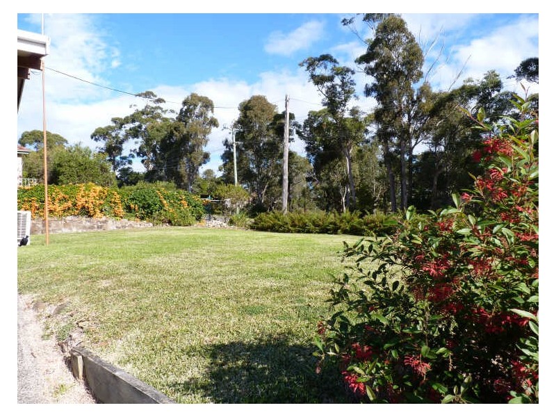 10 Ilett Street, Mollymook NSW 2539