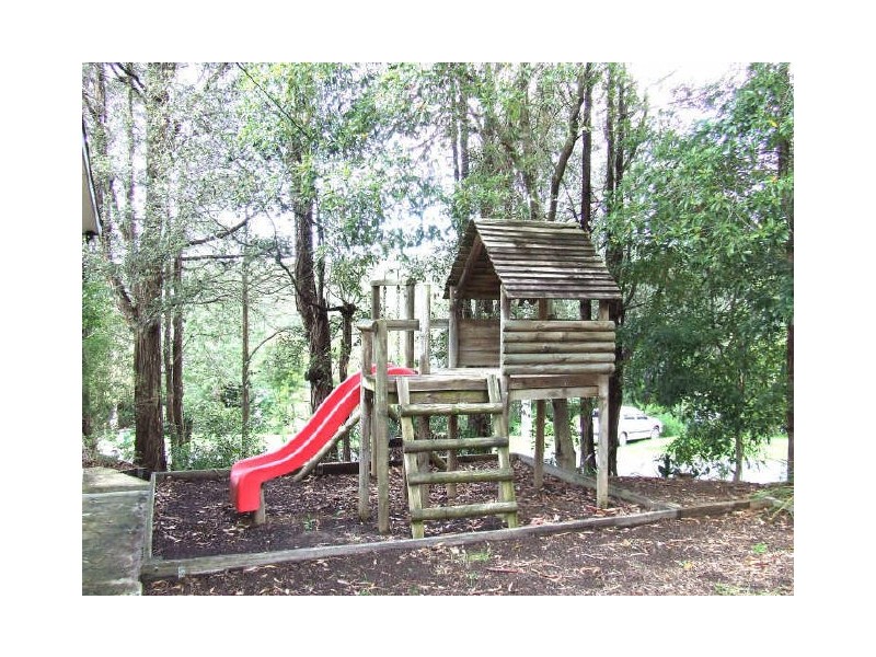 21 Kurrajong Crescent, Lake Conjola NSW 2539