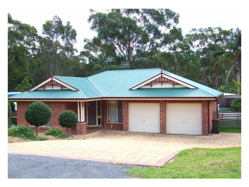 14 Wyoming Avenue, Burrill Lake NSW 2539