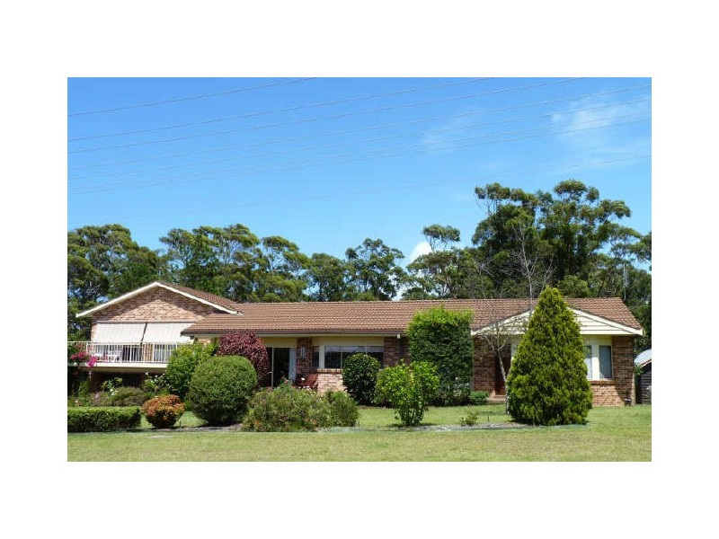 33 Garside Road, Mollymook NSW 2539