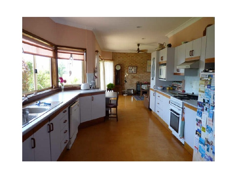 33 Garside Road, Mollymook NSW 2539