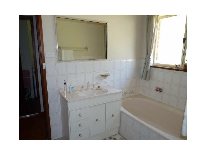33 Garside Road, Mollymook NSW 2539