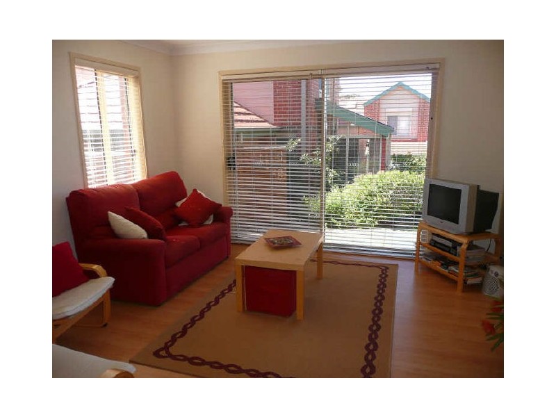2/44 St Vincent Street, Ulladulla NSW 2539