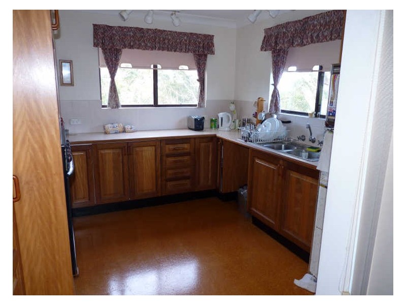 92 Canberra Crescent, Burrill Lake NSW 2539