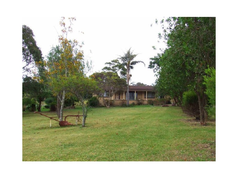 52 Voyager Crescent, Bawley Point NSW 2539