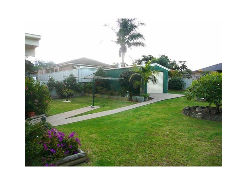 17 South Street, Ulladulla NSW 2539