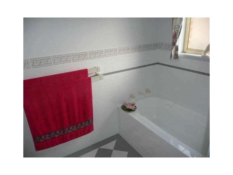 17 South Street, Ulladulla NSW 2539