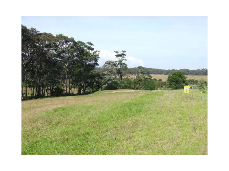 9 Bada Crescent, Burrill Lake NSW 2539