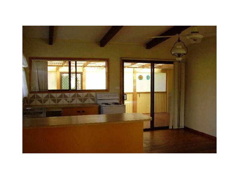 36 Alma Avenue, Fishermans Paradise NSW 2539