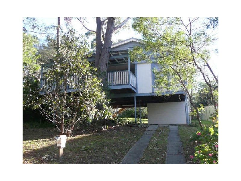 9 Lockhart Avenue, Mollymook NSW 2539