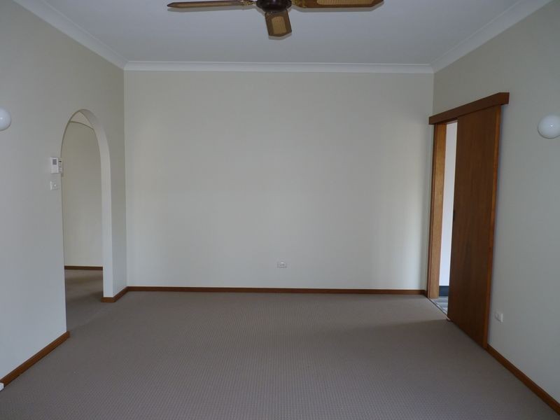 30 Queanbeyan Avenue, Burrill Lake NSW 2539