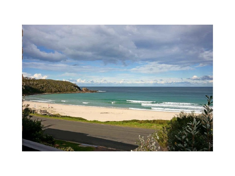 16 Beach Road, Mollymook NSW 2539