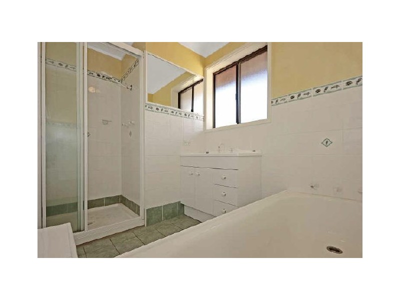 16 Beach Road, Mollymook NSW 2539