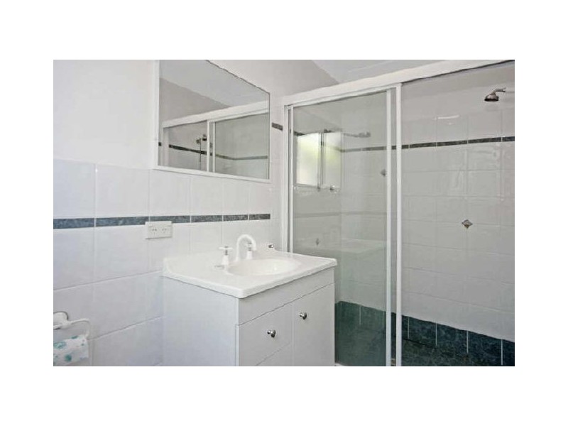 16 Beach Road, Mollymook NSW 2539