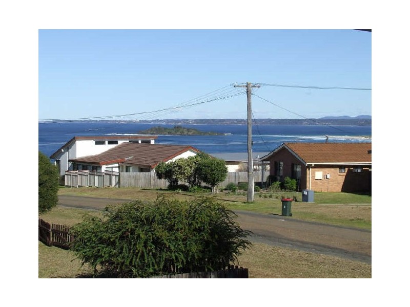 12 The Lookout, Manyana NSW 2539