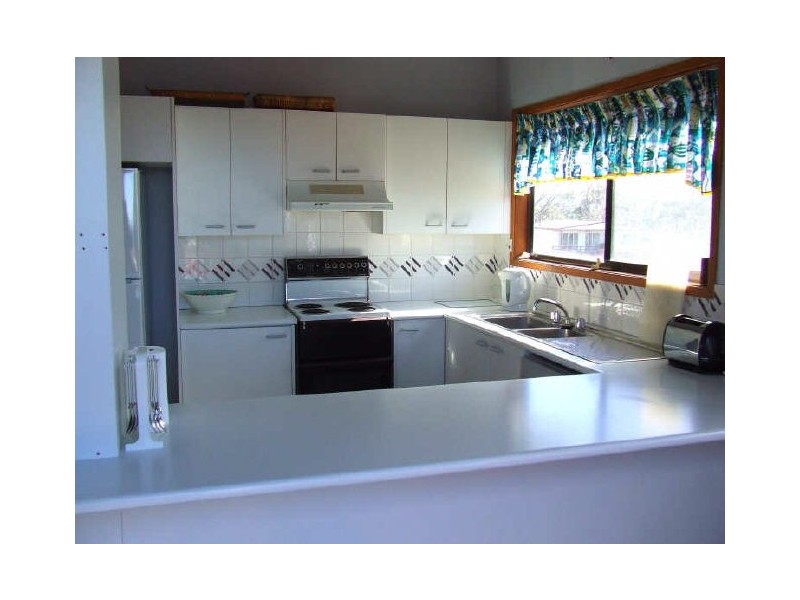 12 The Lookout, Manyana NSW 2539