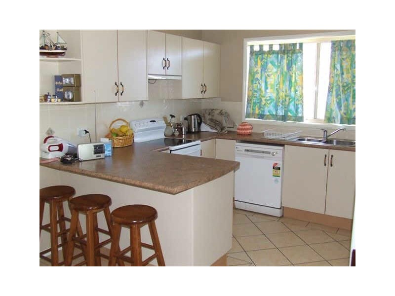 25 Royal Mantle Drive, Ulladulla NSW 2539