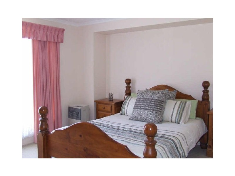 11 Scarlet Gum Street, Ulladulla NSW 2539