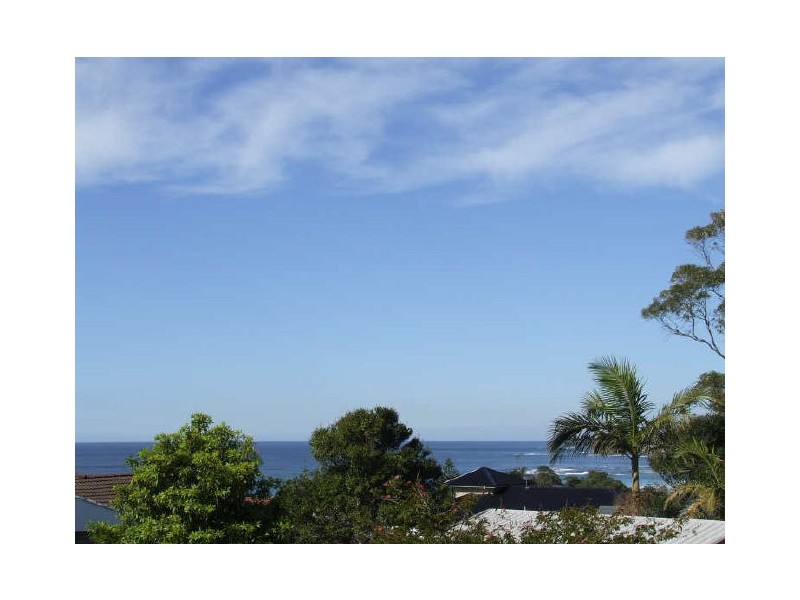 84 Carroll Avenue, Mollymook NSW 2539