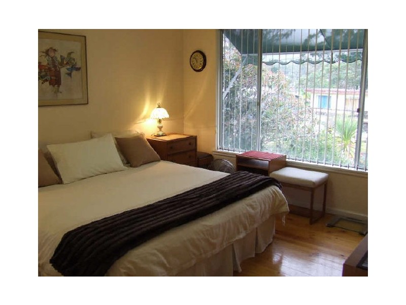 84 Carroll Avenue, Mollymook NSW 2539