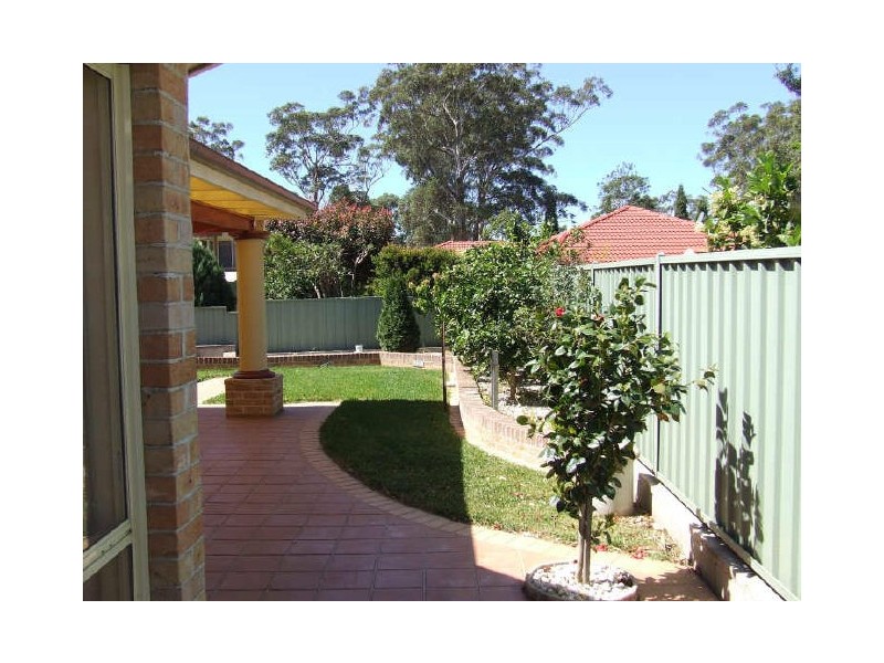 7 Combe Drive, Mollymook NSW 2539