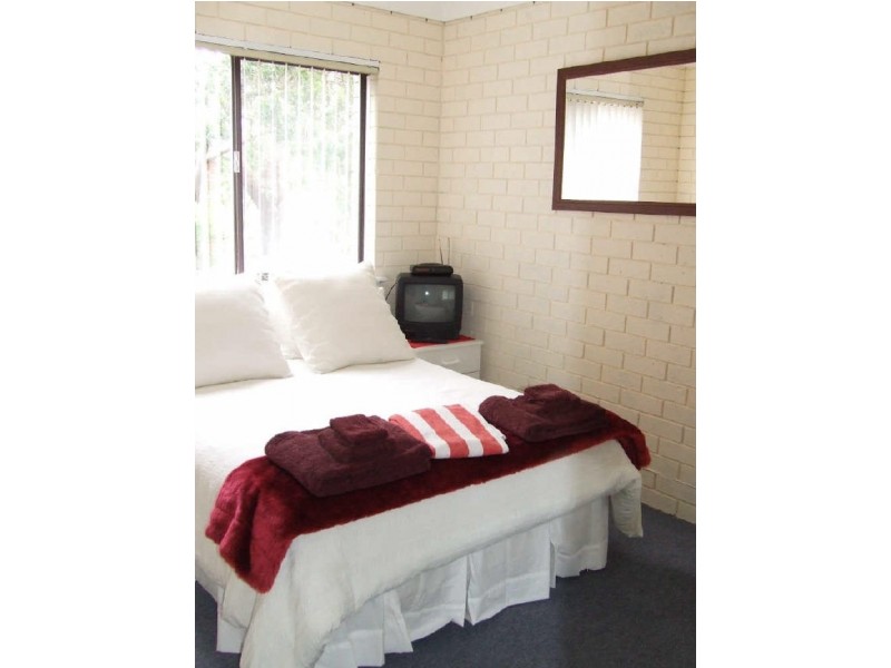 2/5-7 Mitchell Parade, Mollymook NSW 2539