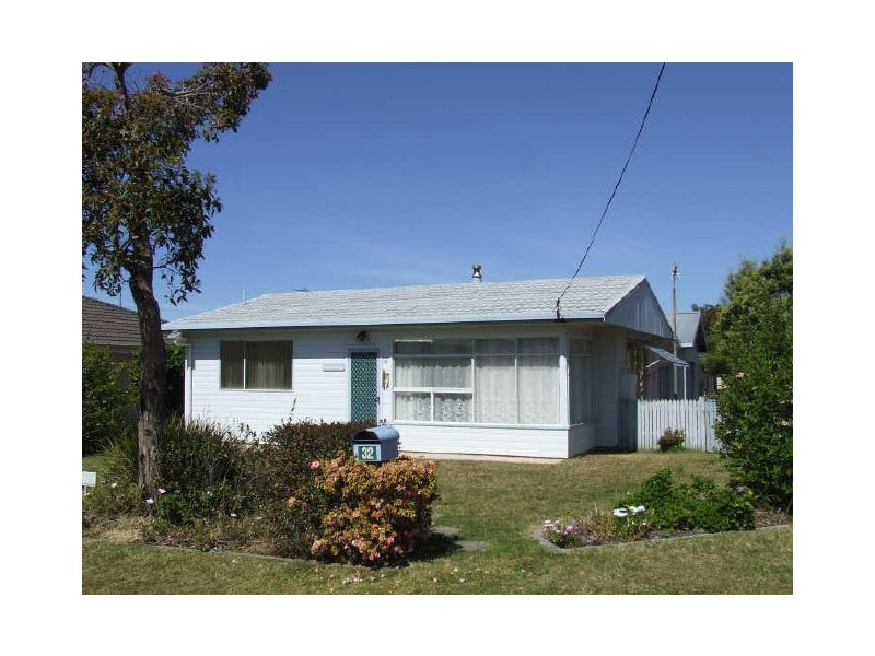 32 Deering Street, Ulladulla NSW 2539