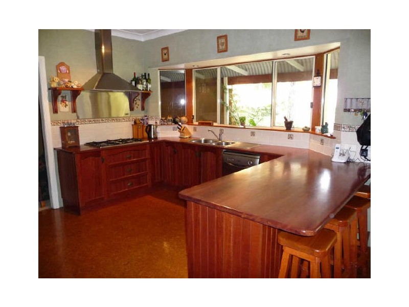 4 Cornfield Parade, Fishermans Paradise, Milton NSW 2538