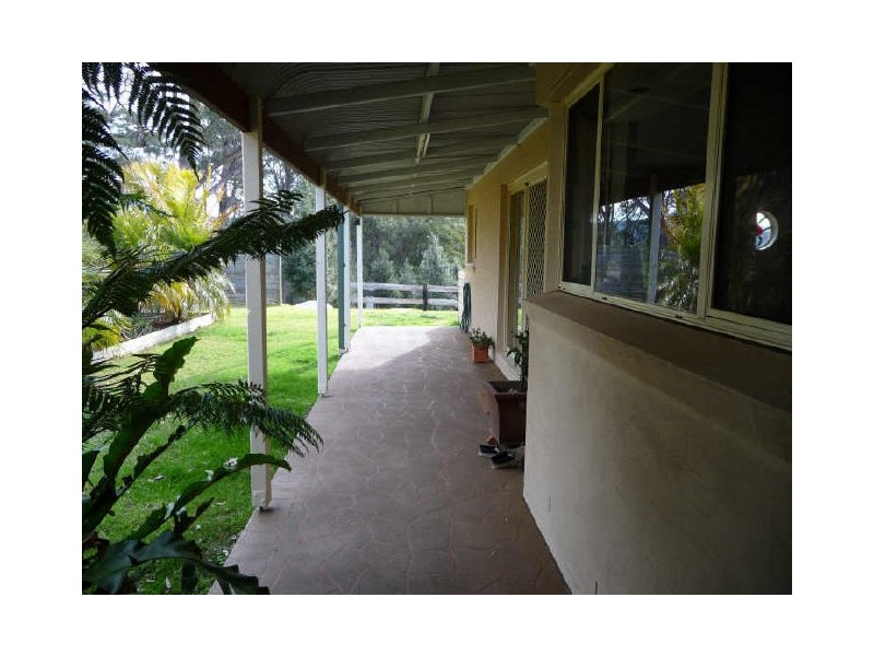 4 Cornfield Parade, Fishermans Paradise, Milton NSW 2538