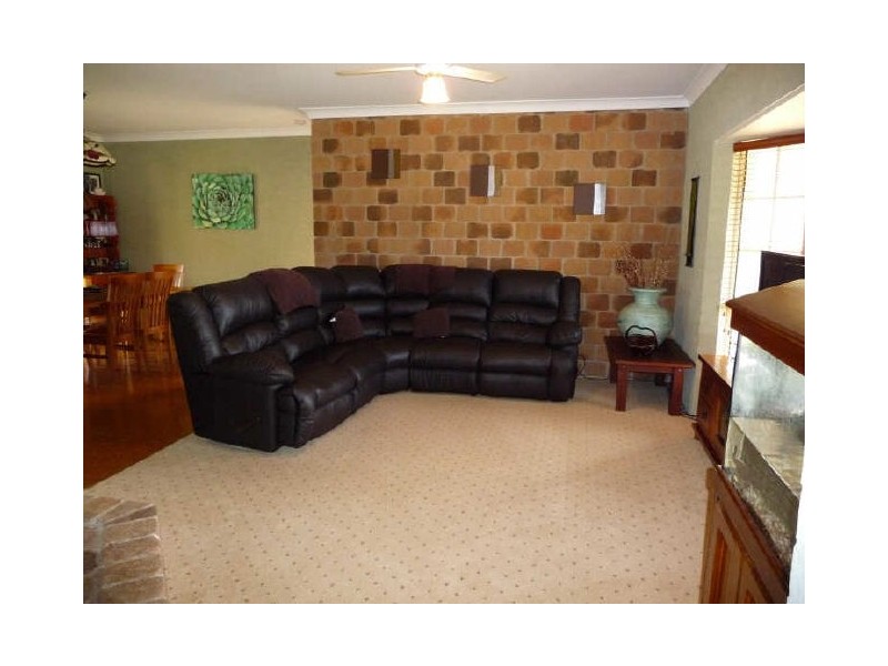 4 Cornfield Parade, Fishermans Paradise, Milton NSW 2538