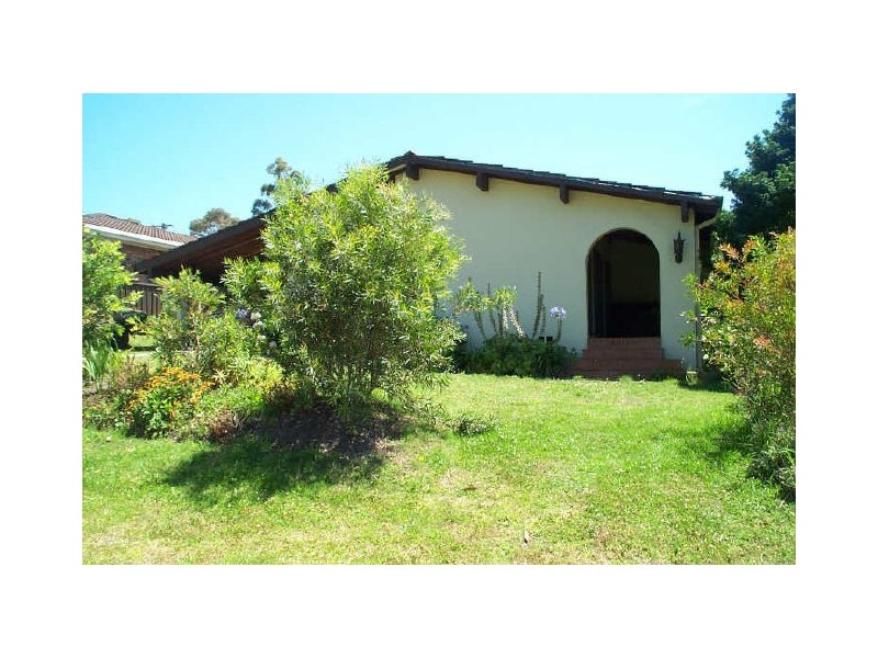 40 Clyde Street, Mollymook NSW 2539